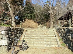 ���{�R�_�АΒi