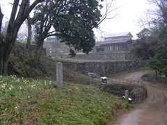 ��\�W����