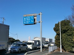 ���a����