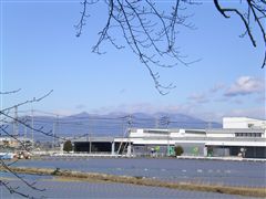 はるか雪の赤城山