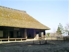 ���]�A��