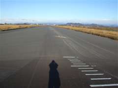 �܂�Ŋ����H�̂悤�ȉz����