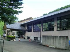 ��O�w�K�Z���^�[