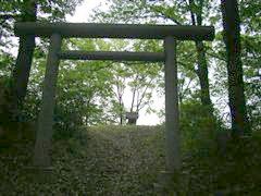 �R���̐Β���